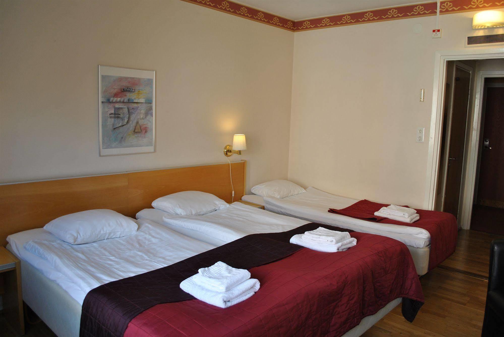 קארלסטאד Solsta Hotell מראה חיצוני תמונה